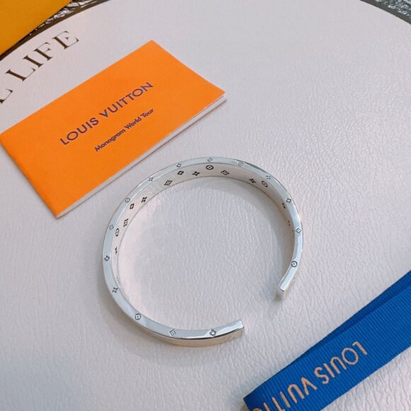 ✅💯Louis Vuitton bracelet  17 - Picture 7 of 7